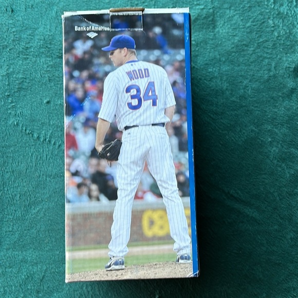 Kerry Wood Chicago Cubs Gnome Bank of America- New - Picture 3 of 7